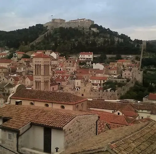 Διαμέρισμα Old Town Mare Χβαρ