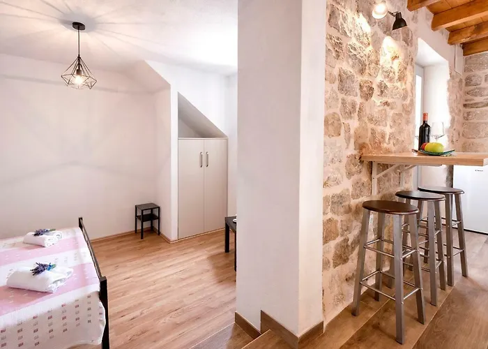 Old Town Mare * Χβαρ